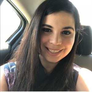 Meet your Posher, Francesca